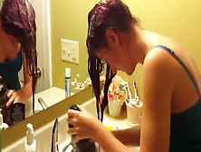 Red-Haired Forward Hair Wash