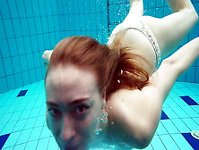 Blond Stunner Naked Underwater Diana Zelenkina