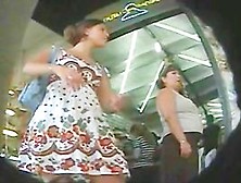 Sexy Upskirt Video With Sexy Babe In Summer Dress