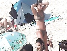 Curvy Tanned Girl Makes Me Horny On The Beach