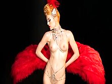 Big Boobed British Burlesque Star Miranda Shining In Front Of The Camera