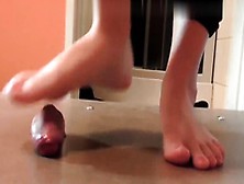 Horny Amateur Girls With A Foot Fetish Play Along