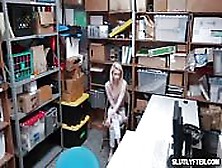Shoplyfter Gave The Lp Officer A Blowjob