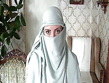 Point Of View Teenage Dirty Burqa Facefuck And Cumplay