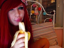 Banana Tease. Mov