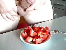 Erdbeeren Mit Sahne!