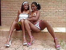 Brazillian Peeing Girls 02