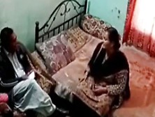 Female – Desi Indian Couple Real Fucking Caught Viral Video