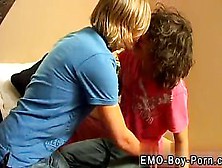 Bareback Fucking Emo Kyros Likes To Boink Bareback And