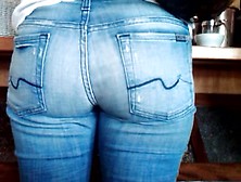 Juicy Booty In Tight Jeans